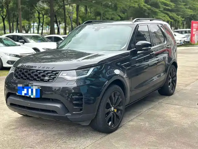Land Rover Discovery 2024