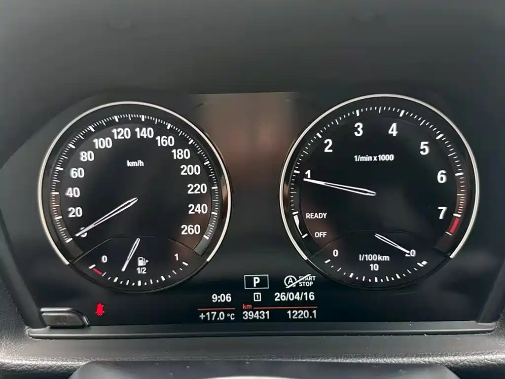 BMW 1 Series 2020 Model 120i M Sport Package фото 3