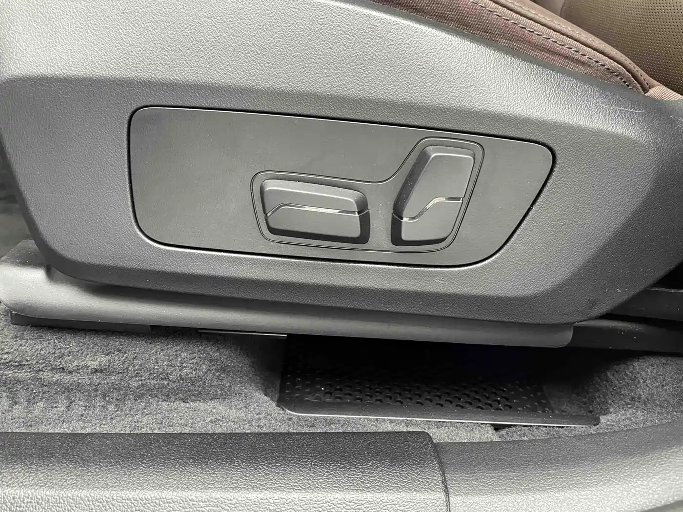 BMW X1 2023 sDrive20Li X Design Package фото 10