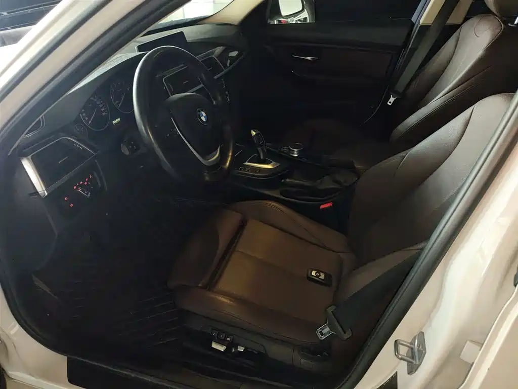 BMW 3 Series 2019 320Li Fashion Type фото 11