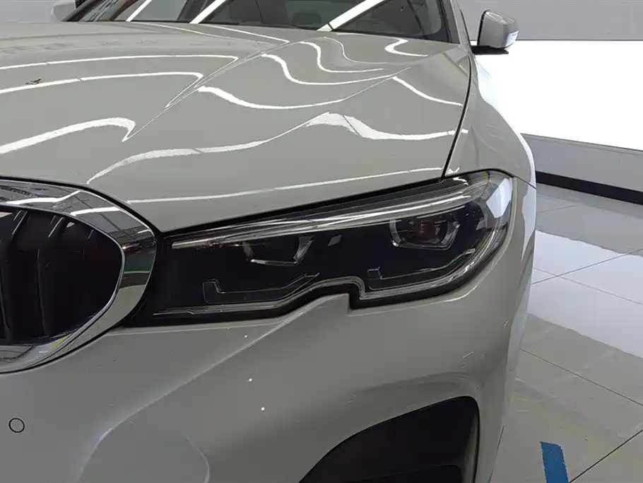 BMW 3 Series 2022 320Li M Sport Package фото 5