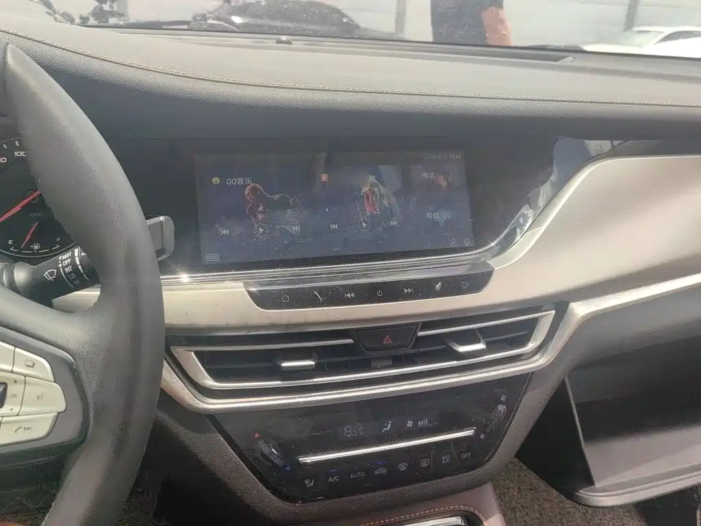 Changan CS35 PLUS 2019 2018 1.6L Manual Cool Connect China V