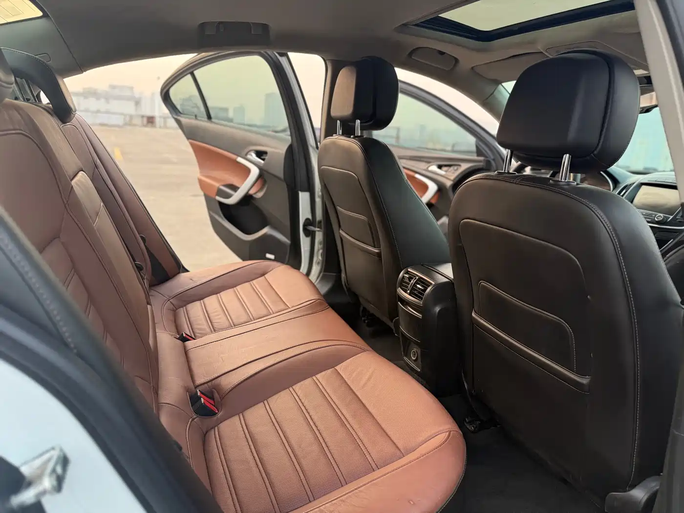 Buick Regal 2014 GS 2.0T Passion Sport Edition фото 9