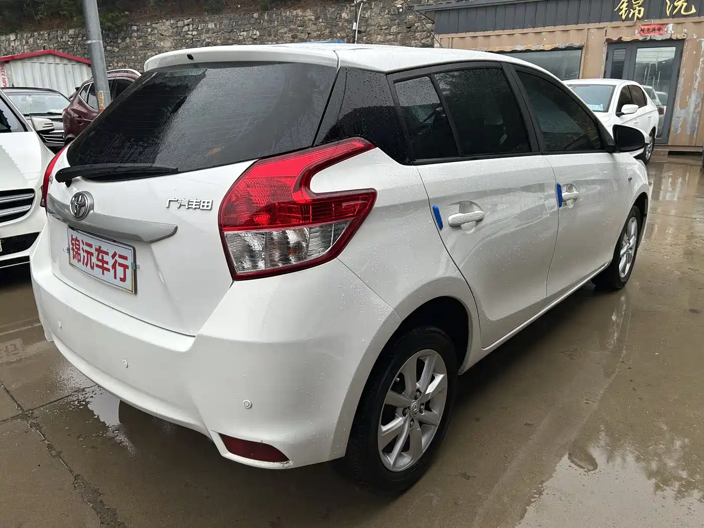 Toyota YARiS L Zhi Xuan 2014 1.5G Automatic Dynamic Edition фото 7