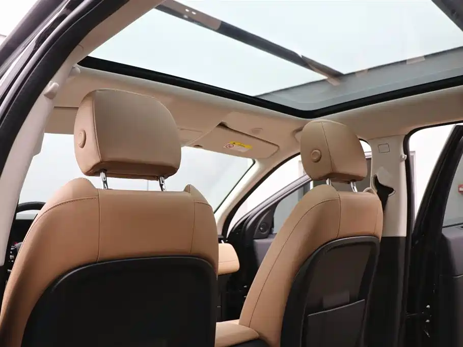 Land Rover Discovery Sport 2024 Performance Technology Edition фото 19