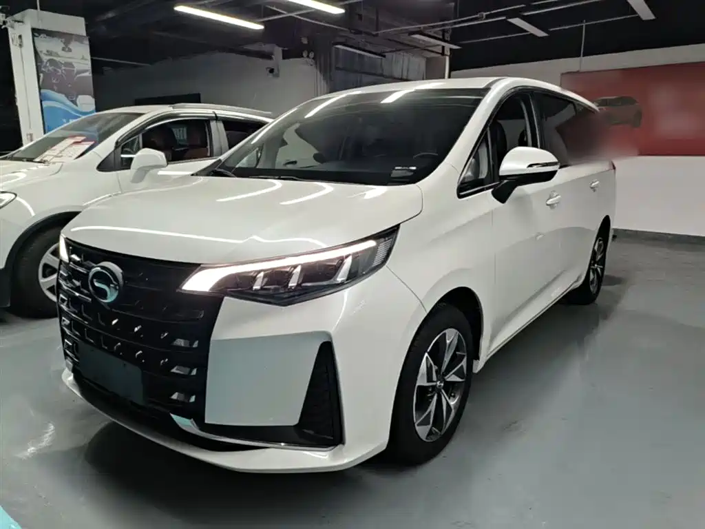 GAC Trumpchi M6 2023 PRO 270T DCT Luxury Edition