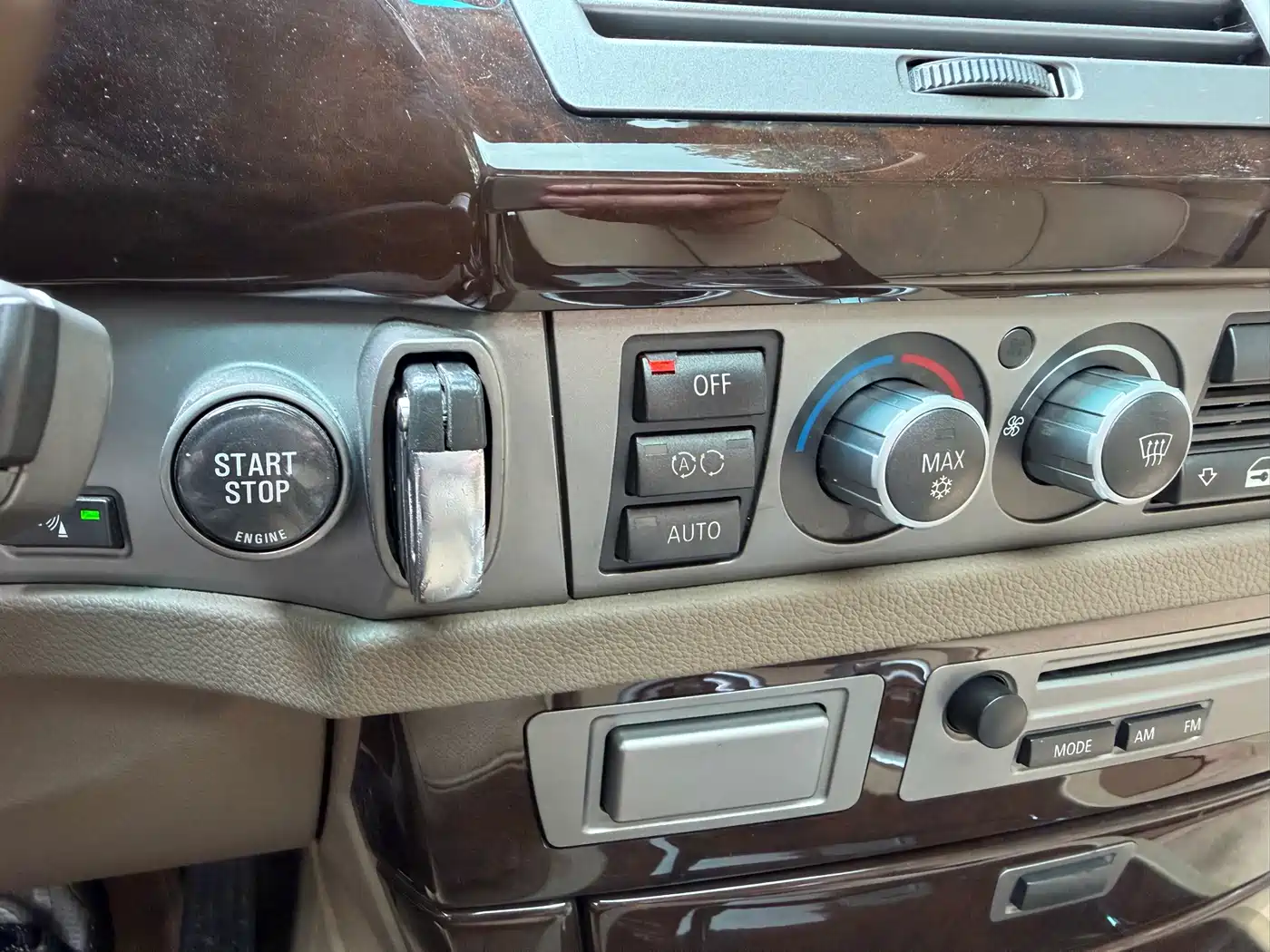 BMW 7 Series 2005 Model 730Li фото 22