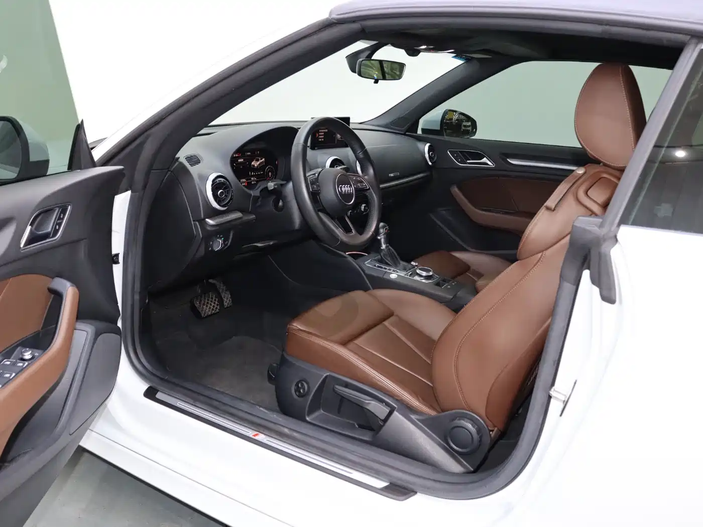 Audi A3 (Import) 2017 Cabriolet 40 TFSI фото 12
