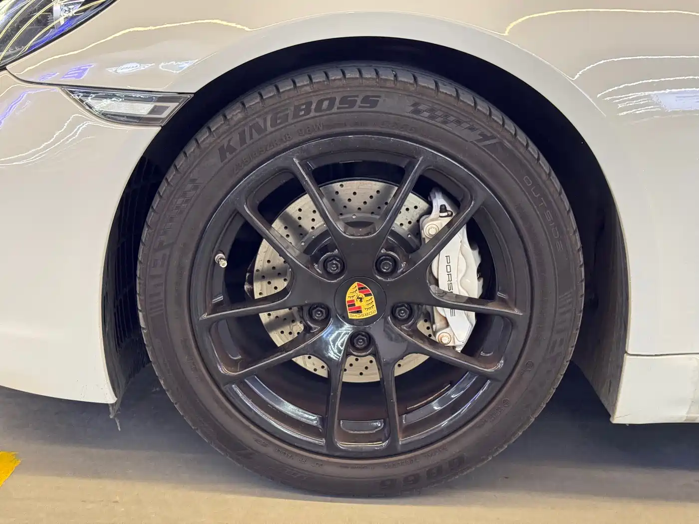 Porsche 718 2018 Boxster 2.0T фото 4