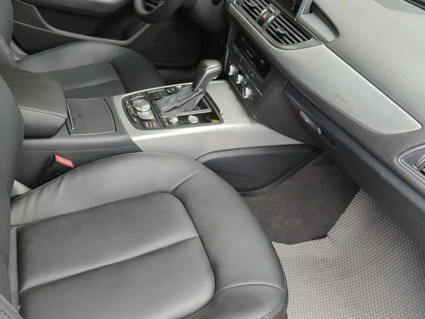 Audi A6L 2017 TFSI Technology фото 9
