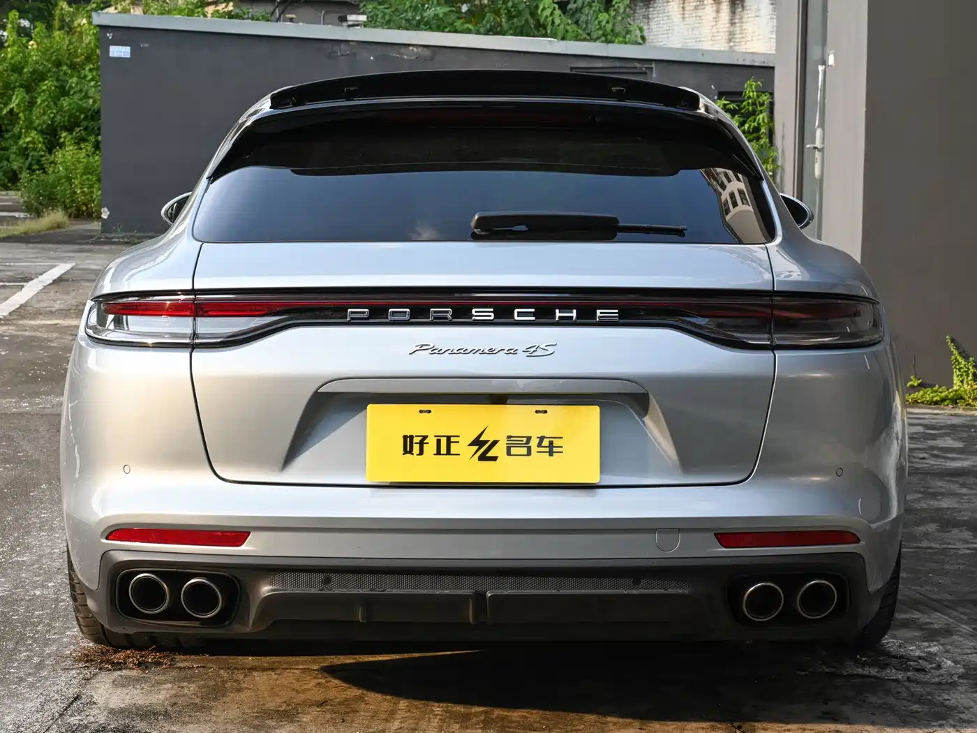 Фото 5 - Porsche Panamera