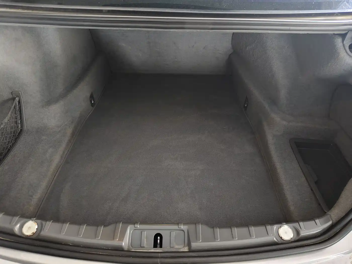 BMW 7 Series 2011 740Li Steinway Limited Edition фото 11