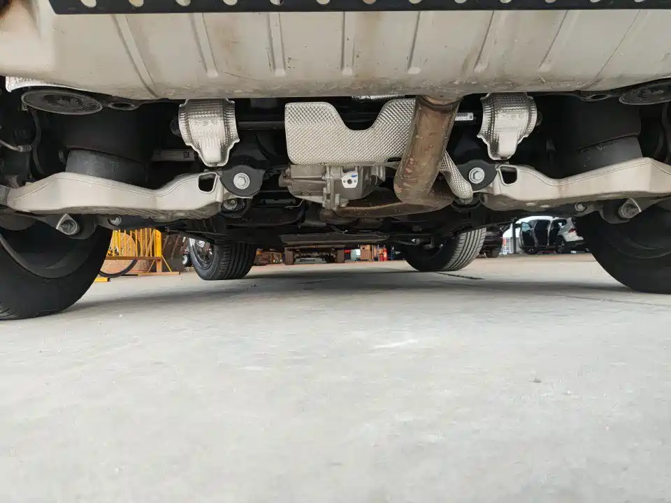 Фото 9 - Land Rover Defender