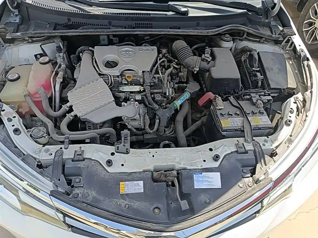 Toyota Corolla 2018 1.2T S-CVT GL Smart Edition фото 20