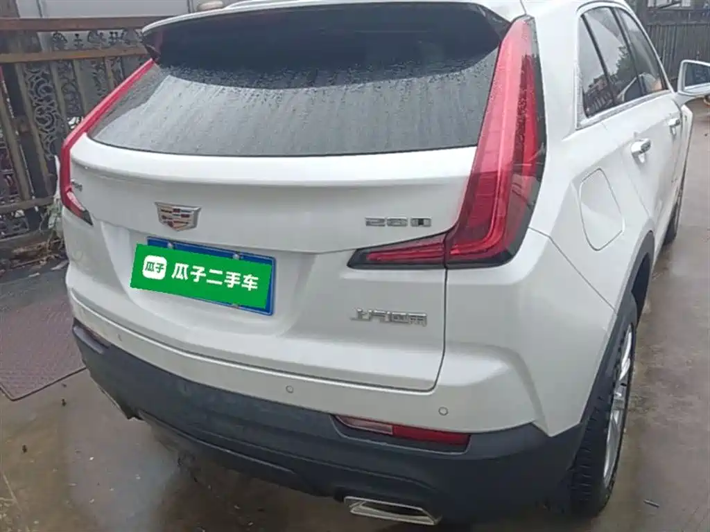 Cadillac XT4 2021 28T FWD Technology Edition фото 6