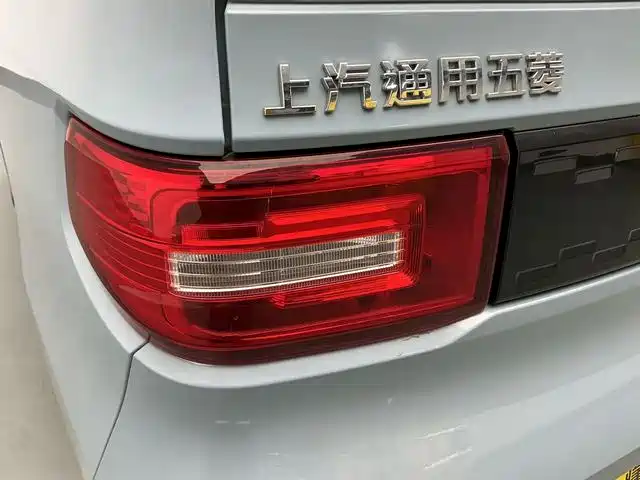 WULING AUTOMOBILE HONGGUANG MINIEV