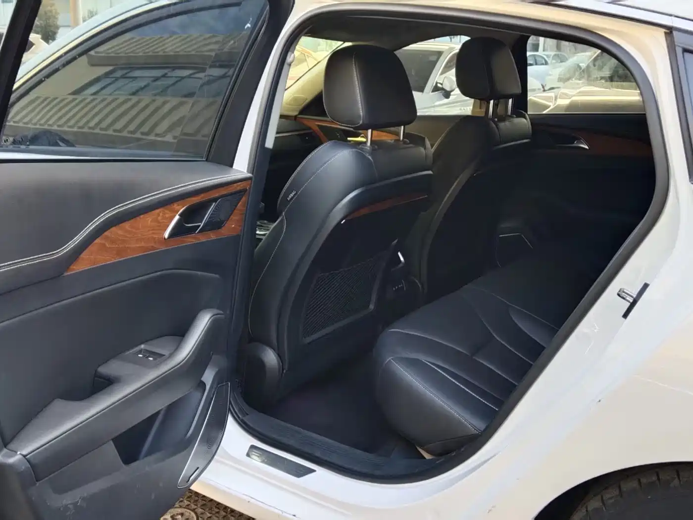 Hongqi H5 2019 30TD Smart Connect Rhythm Edition фото 5