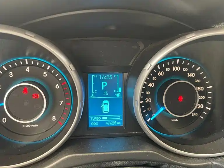 BAIC Senova X65 2015 2015 2.0T Automatic Elite