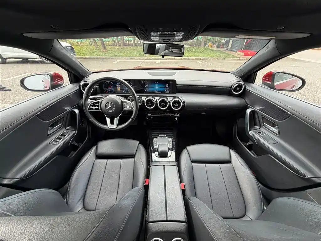 MERCEDES-BENZ A CLASS