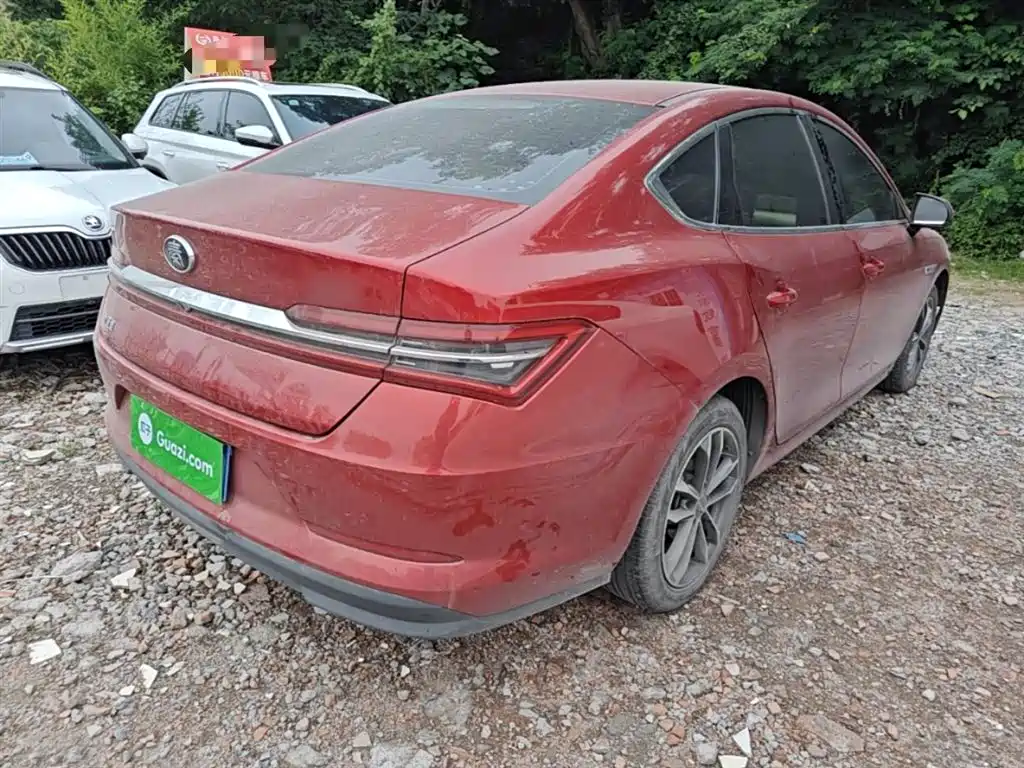 BYD Qin Pro 2019 Super Power Edition 1.5TI Automatic Smart Connection Flagship Type China VI фото 7