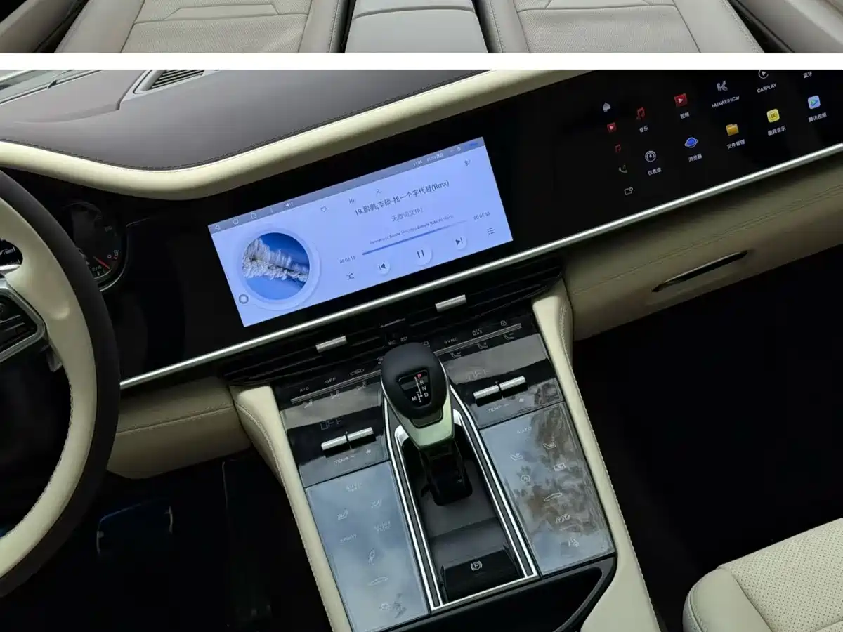Porsche Panamera 2010 Panamera 4 3.6L фото 5