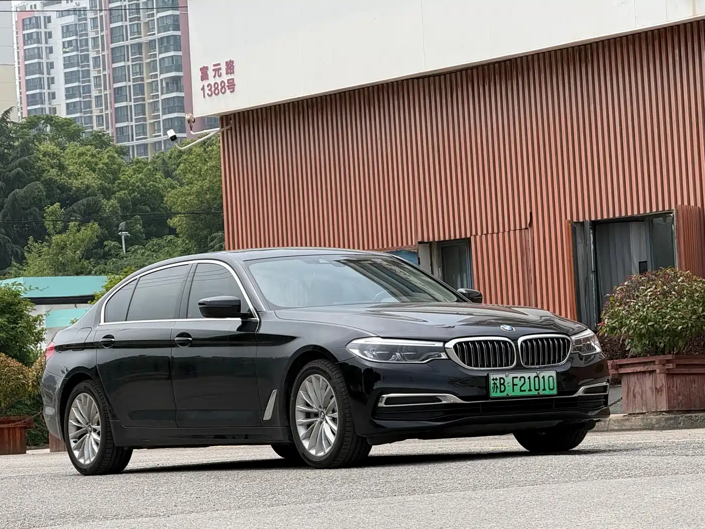 BMW 5 Series New Energy 2020 530Le Range Upgrade Luxury Package фото 6