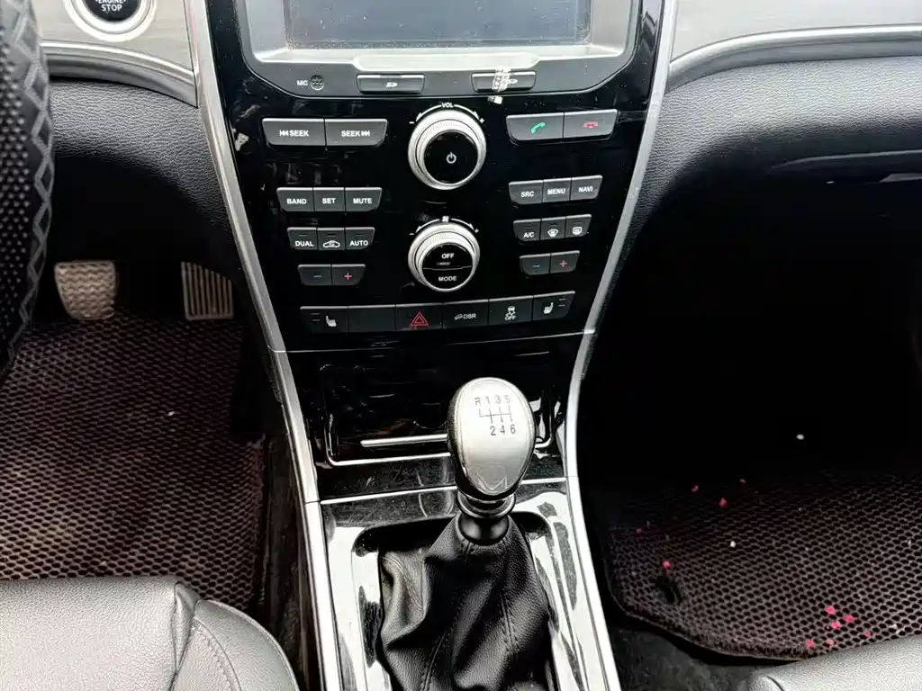 Haval H2 2016 Red Label 1.5T Manual 2WD Luxury фото 11