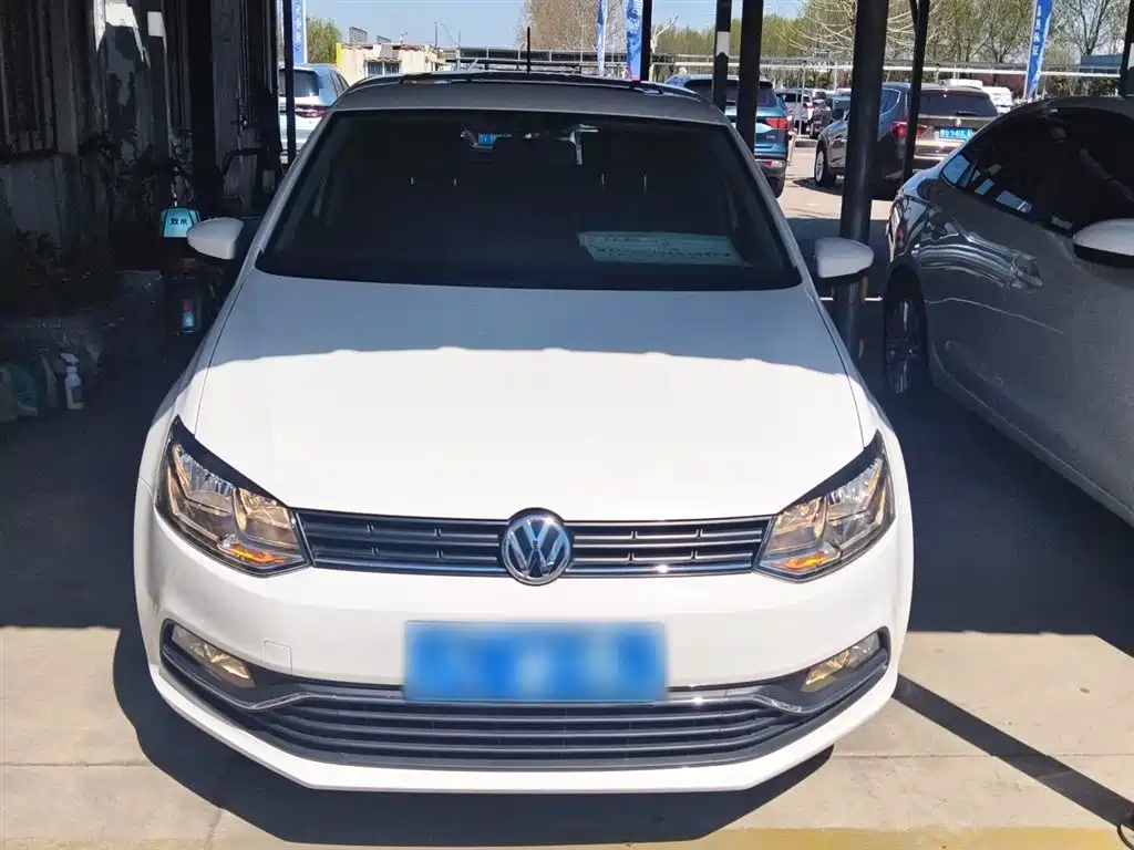 Volkswagen Polo 2018 1.5L Auto Comfort фото 3