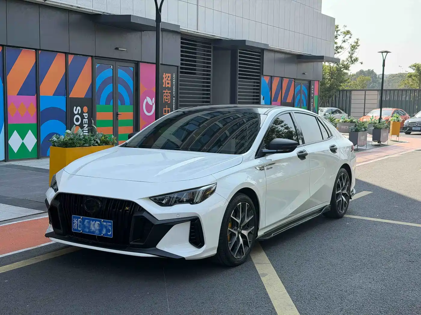 GAC Trumpchi Trumpchi Emkoo 2021 270T DCT J15 Edition