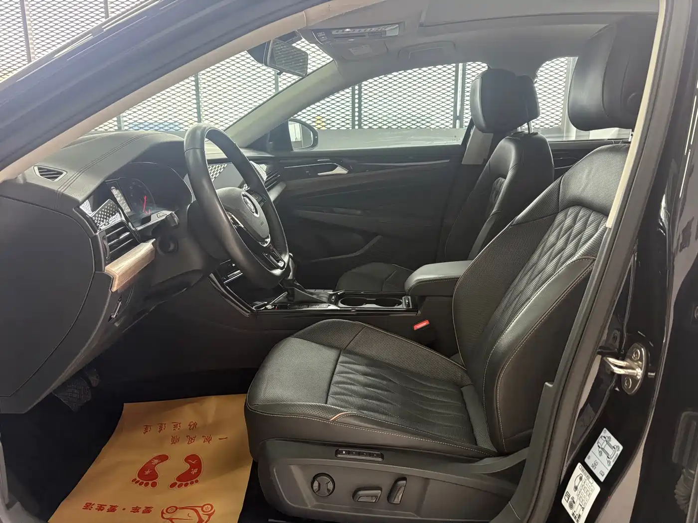 Volkswagen Passat New Energy 2020 430PHEV Hybrid Luxury (China VI) фото 5