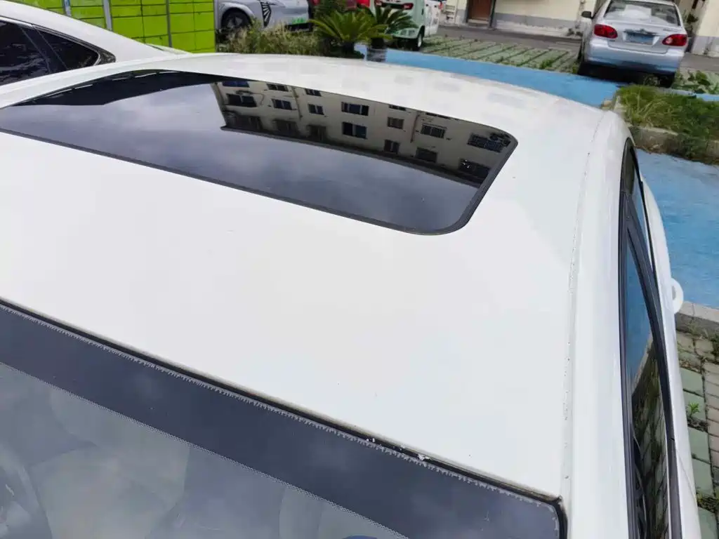 Photo 6 - Buick Verano