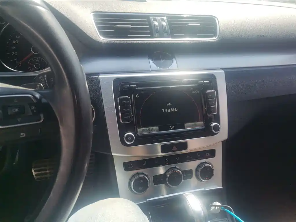 Volkswagen FAW-Volkswagen CC 2016 Model 1.8TSI Luxury фото 13