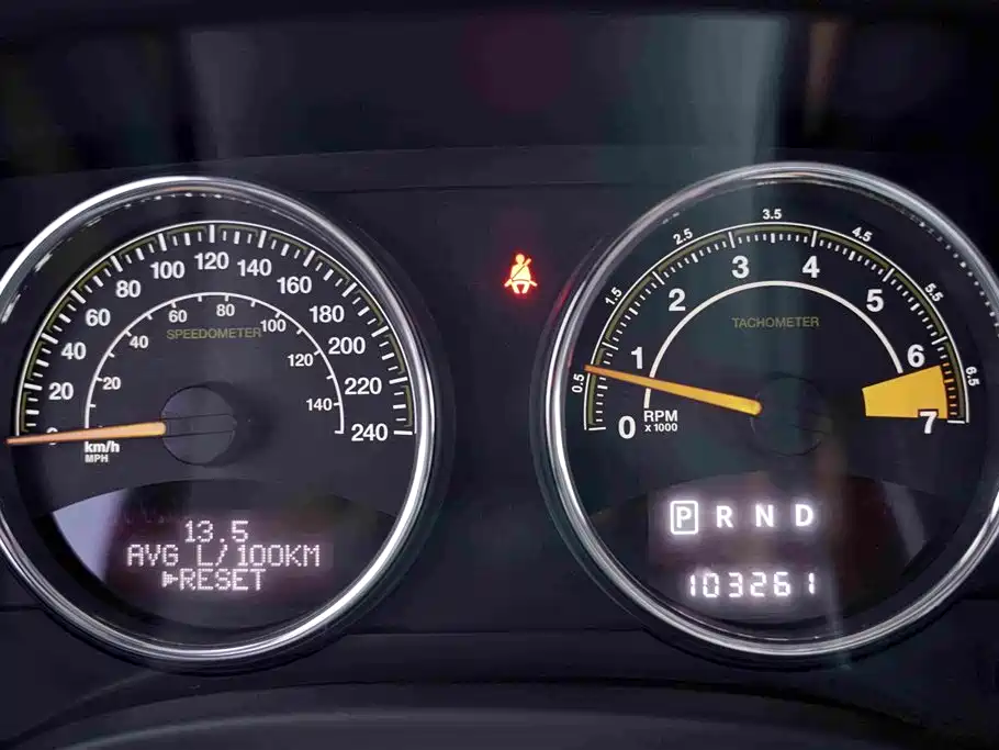 Jeep Compass (Import) 2014 2014 2.4L 4WD Serpentine Collector's Edition