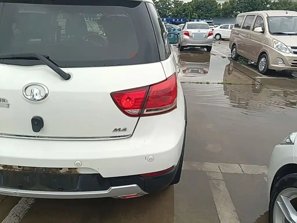 Great Wall M4 2015 2014 1.5L Manual Luxury