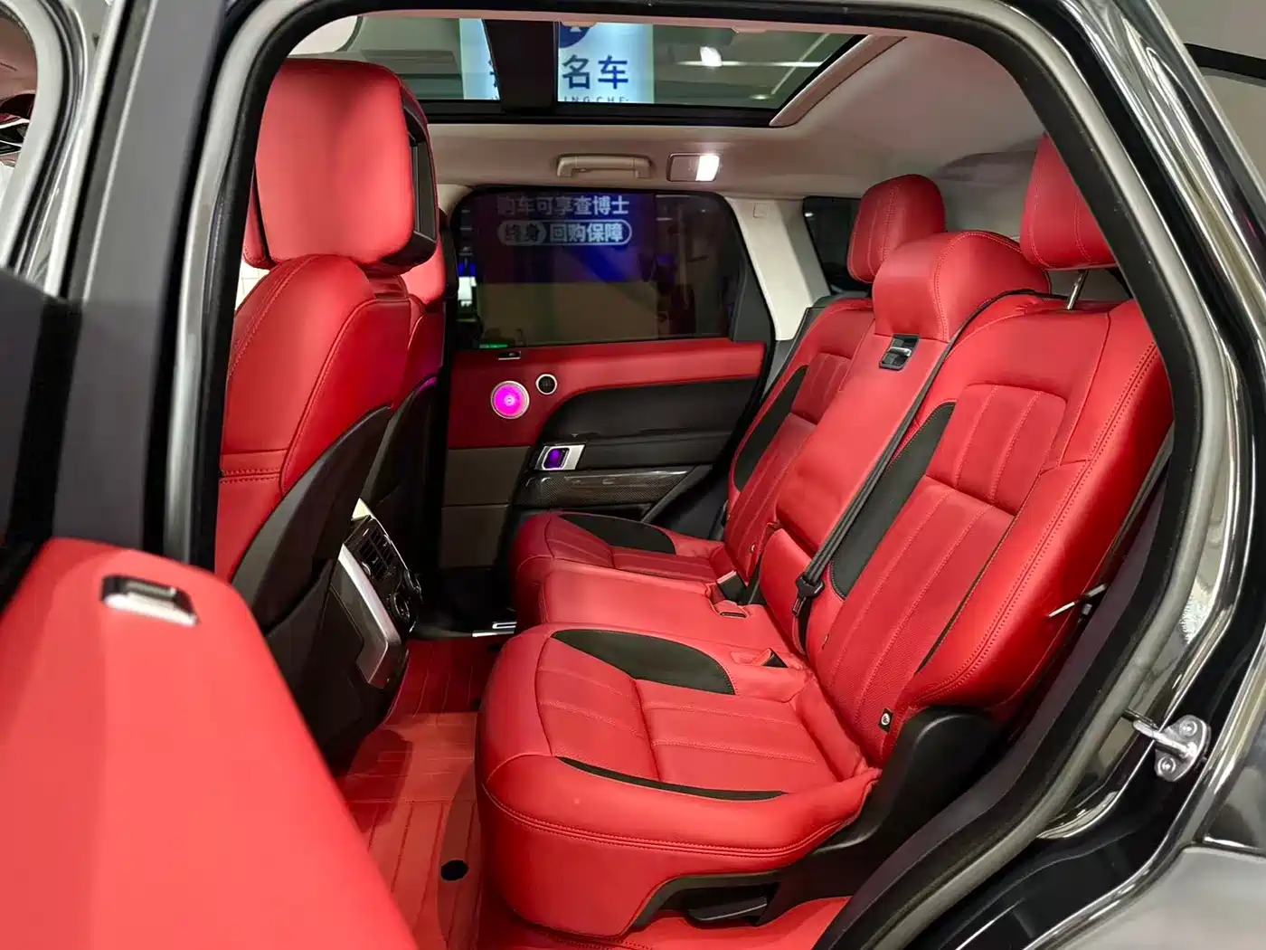 Land Rover Range Rover Sport 2021 3.0 L6 Gloss Black Edition фото 6