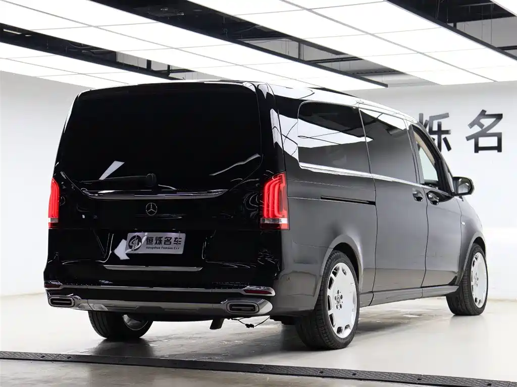 Mercedes-Benz V-Class 2020 Model V 260 L Long Wheelbase Luxury фото 24