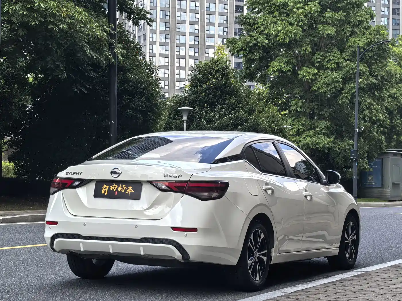 Nissan SYLPHY, миниатюра 22