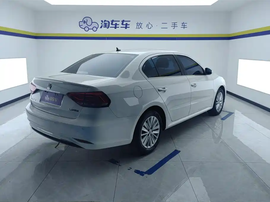 Volkswagen Lavida 2019 Lavida Start 1.5L Auto Comfort (China VI) фото 3