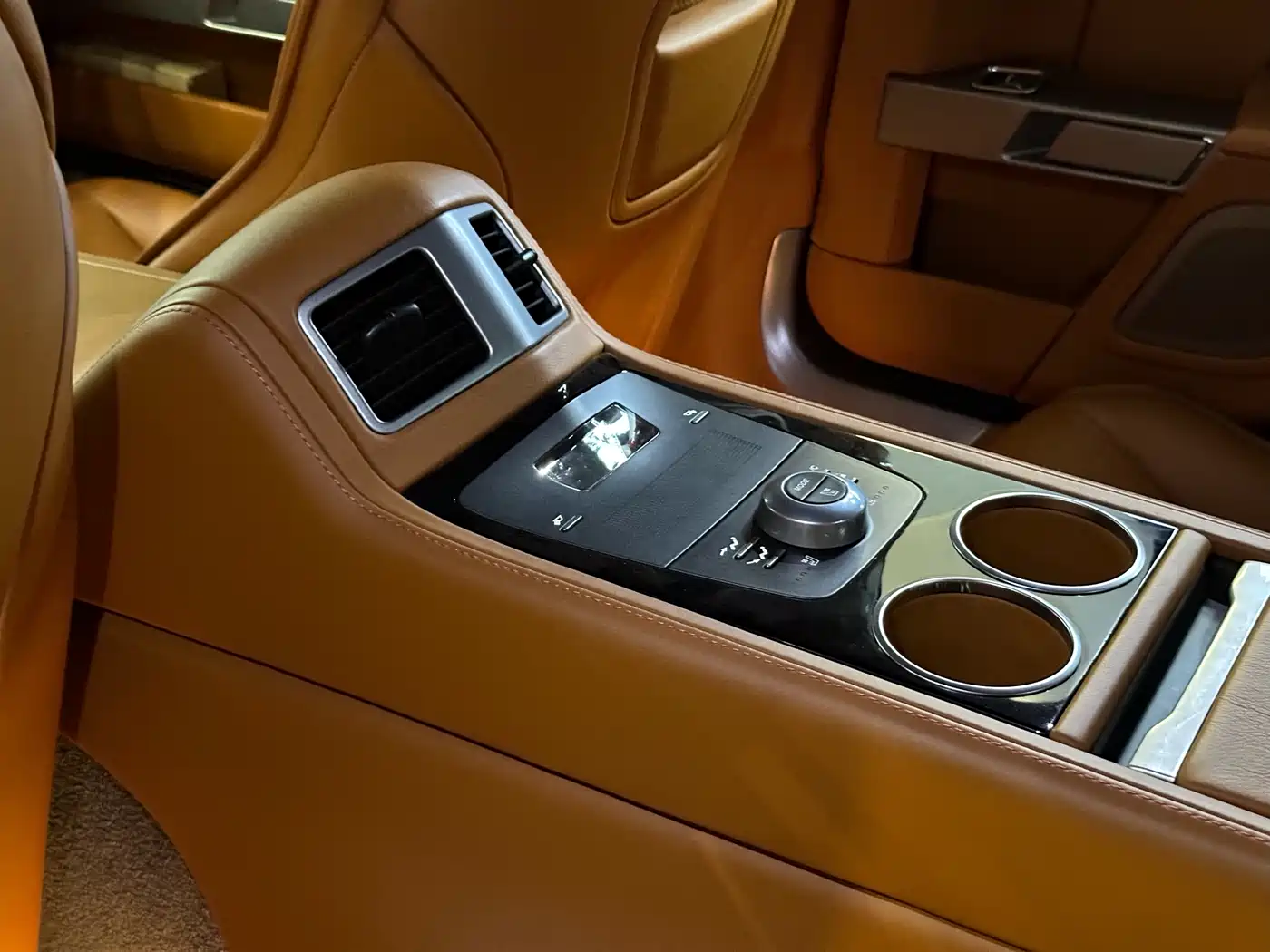 Aston Martin Rapide 2015 Model 6.0L S фото 17