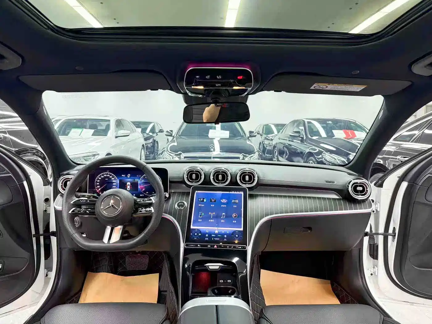 Mercedes-Benz C-Class 2024 Second Facelift C 260 L Sport фото 9