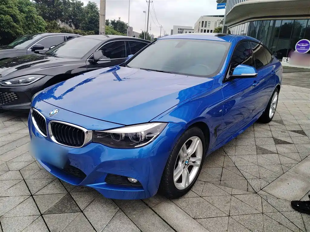 BMW 3 Series GT 2019 320i M Sport Package фото 2