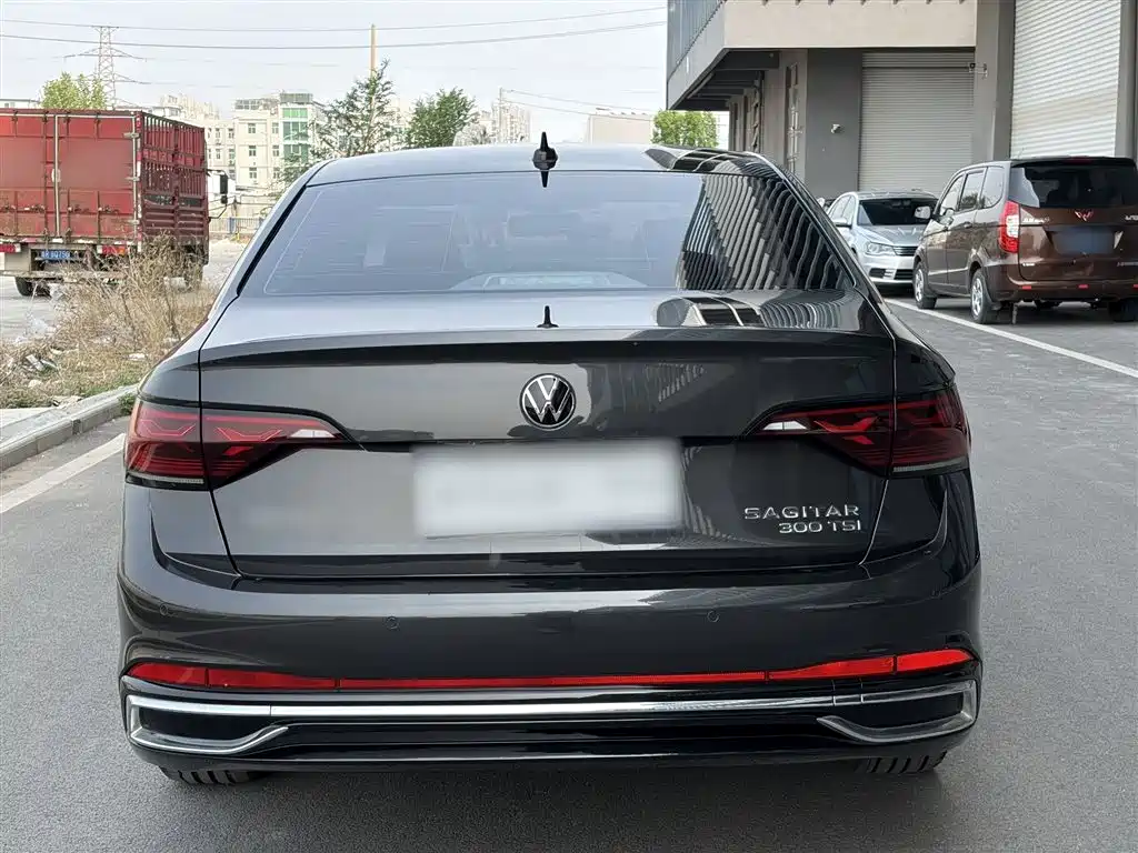 Volkswagen Sagitar 2023 300TSI DSG Surpassing Edition фото 22