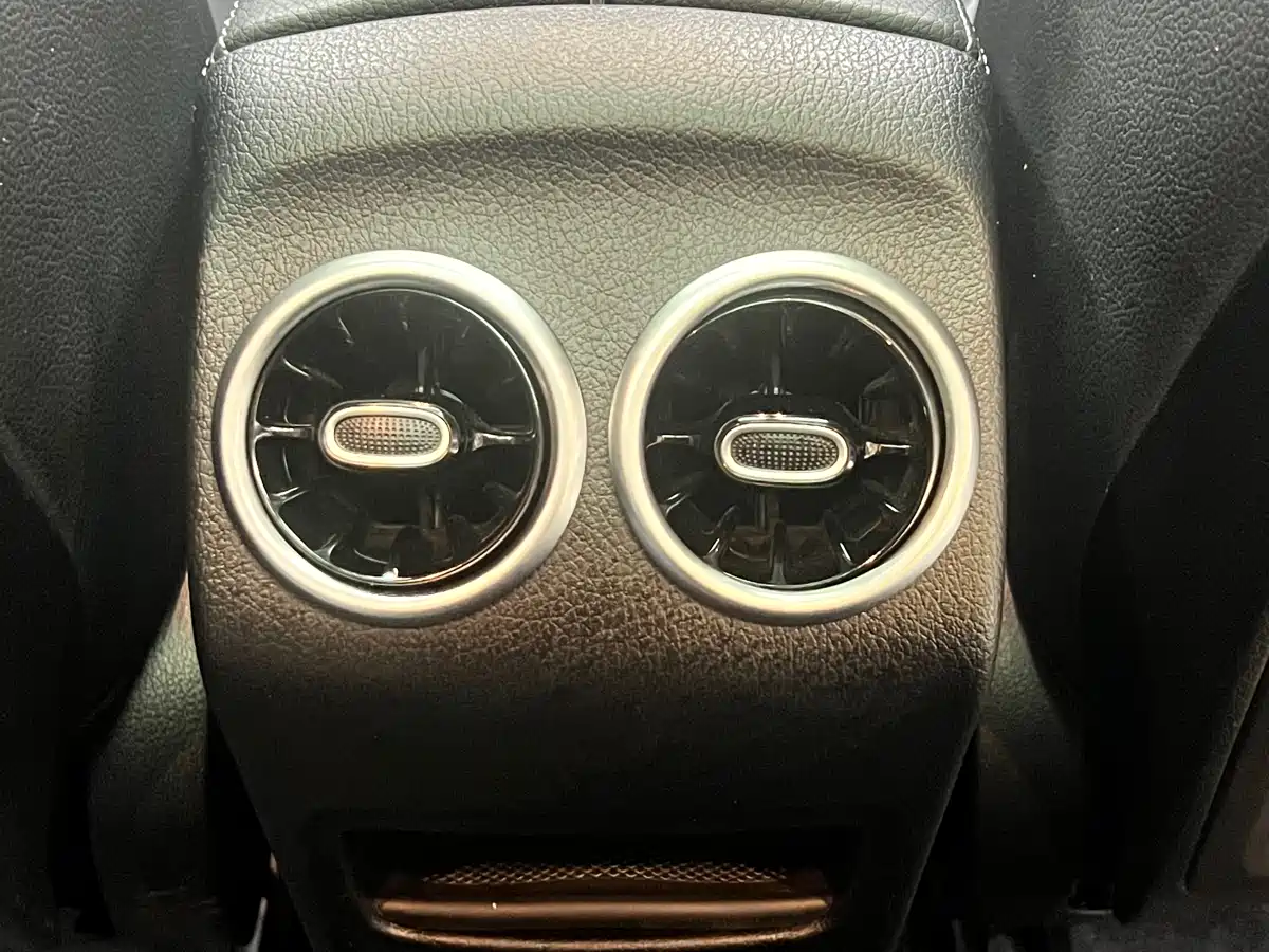 Mercedes-Benz GLB 2022 Facelift II GLB 200 Dynamic фото 14
