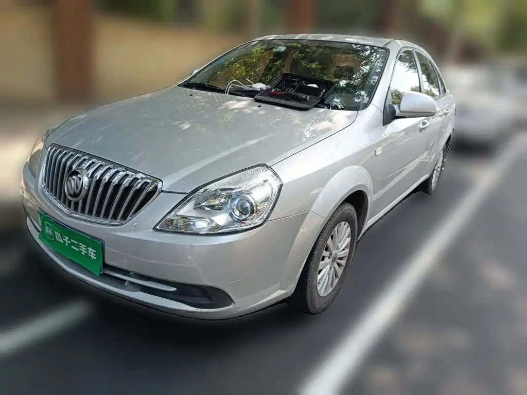 Фото 1 - Buick Excelle