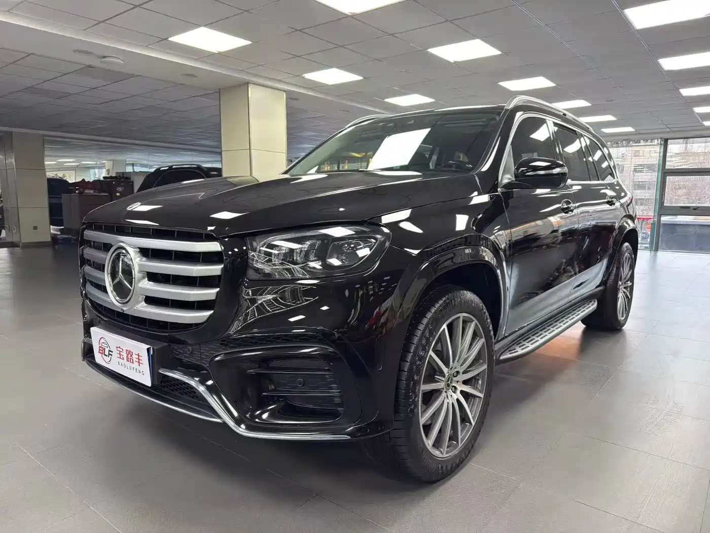 MERCEDES-BENZ GLS