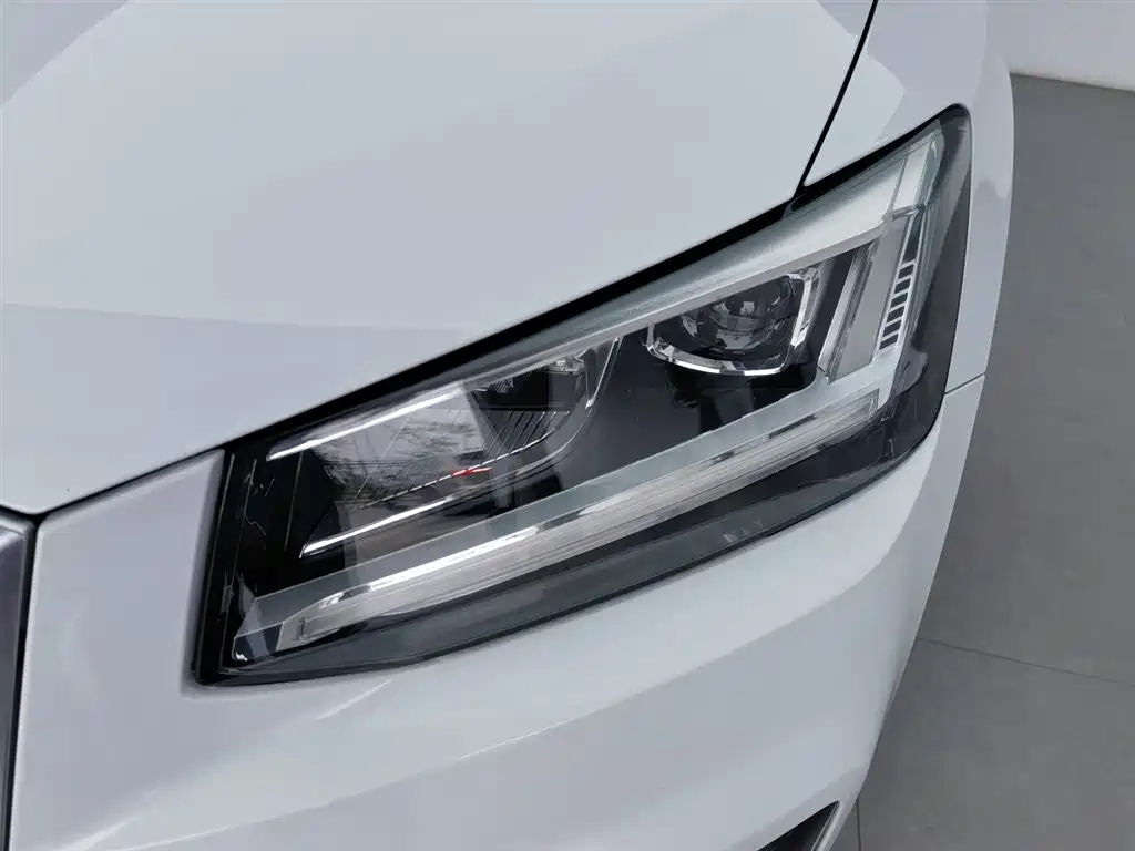 Audi Q2L 2018 35 TFSI Fashion Elegance China V фото 7
