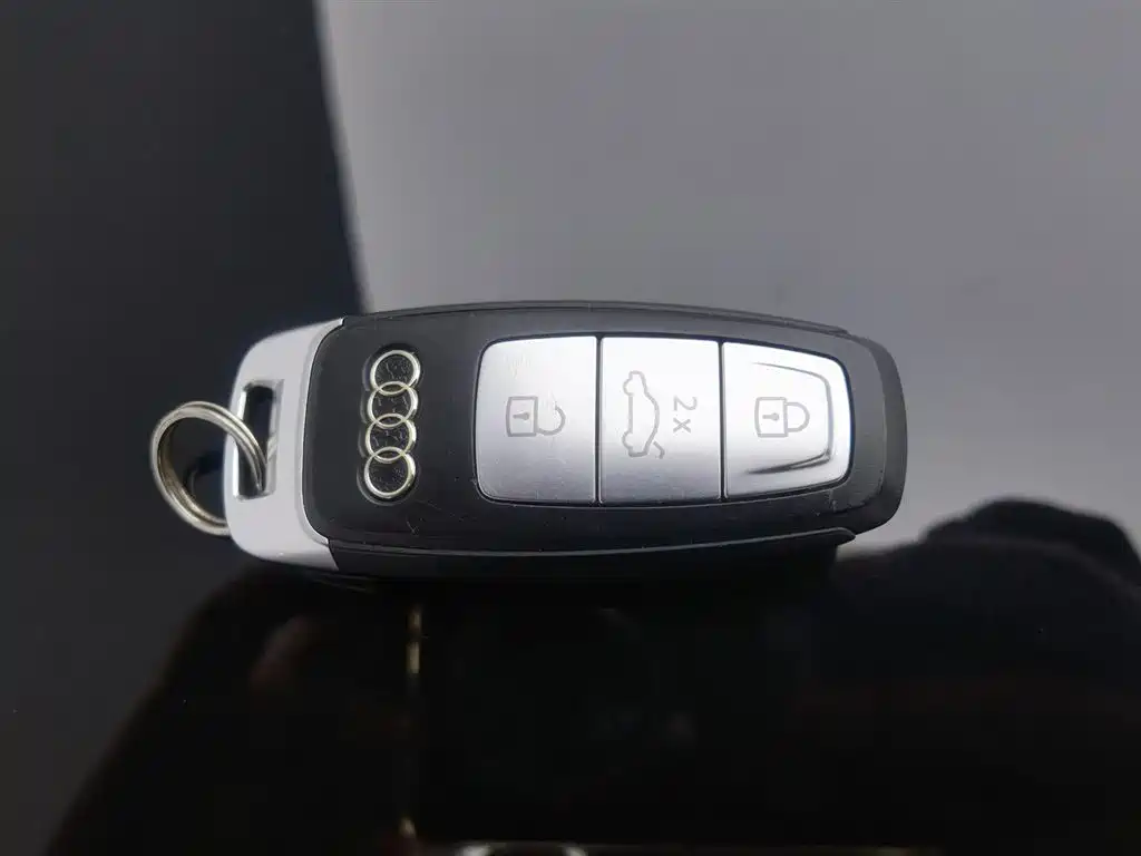 Audi A6L 2024 45 TFSI quattro Premium Elegance фото 19