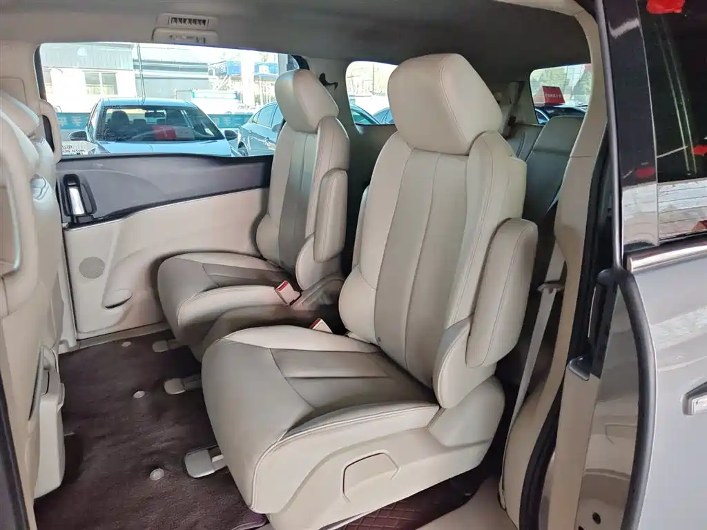 Buick GL8 2018 28T Luxury Model China VI фото 10