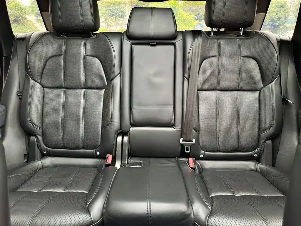 Land Rover Range Rover Sport фото 15
