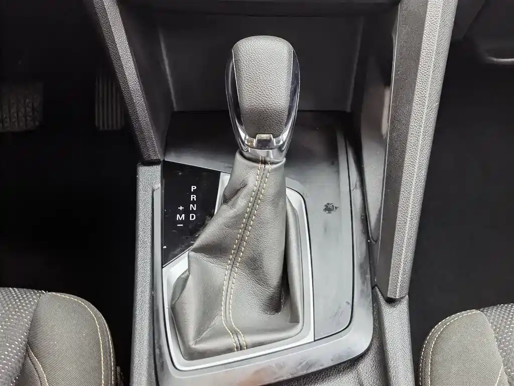 Chevrolet Volando 2019 530T Automatic Power Enjoyment Edition (5+2 seater) China VI фото 13